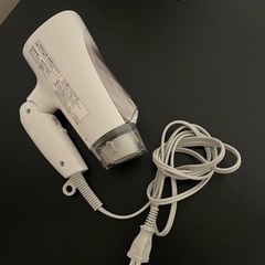 ドライヤーの画像