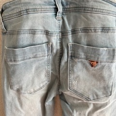 Guess ゲス　ダメージオーバーオール　サロペットの画像