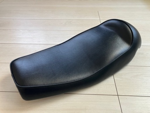 SR400/500用ペイトンプレイス　セミダブルシート　(キャブ用)