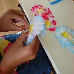 簡単ハワイアンレイ作り＆フラダンスの画像