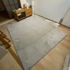 【美品】ラグ/グレー/200×200cm/1年使用/東京インテリアの画像