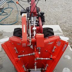 掲載本日まで【値下げ！】★ほぼ新品★ヤンマー いちご高うね整形（外盛り）YK105MK-F＋高畝整形機【京都市西京区・直接渡し】の画像