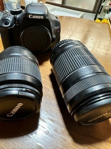 Canon カメラ　EOS kiss x5  大特価