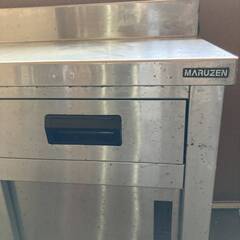 作業テーブル　ステンレス　キャビネット　東京 中野 杉並あたり 引取限定  店舗什器の画像