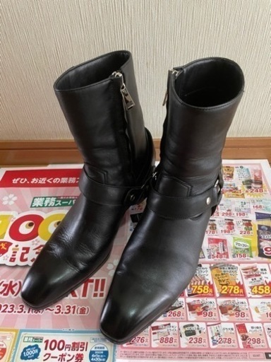 黒レザーヒールブーツ　エンデヴァイス