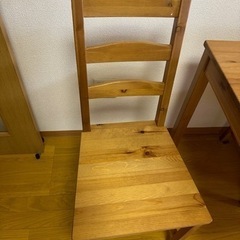 無料　ダイニングテーブル&椅子の画像