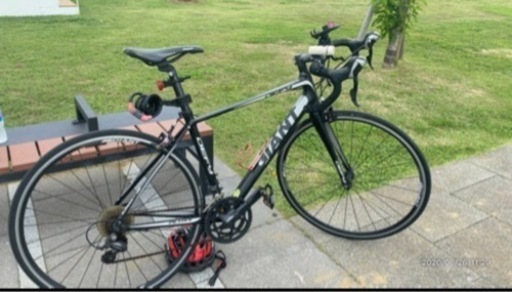 ロードバイク GIANT DEFY 3