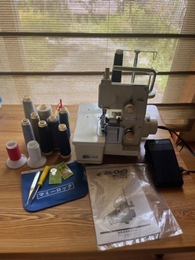 ロックミシン マミーロック ML-322 通電確認済み