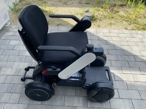 WHILL model C2 （使用頻度小）25万