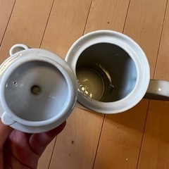 ROYAL POLO のポットの画像