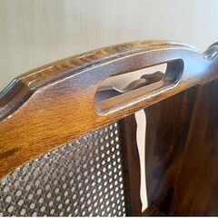 旧ロゴ【カリモク コロニアル マガジンラック】ラタン＆木 オールドカリモク レトロ家具 ヴィンテージ風 アンティーク風 札幌 北20条店の画像