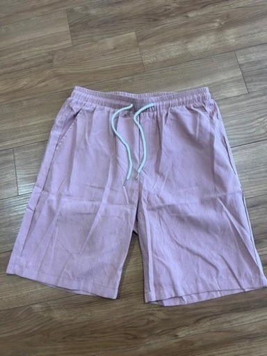 新品　メンズ　ショートパンツ　売ります