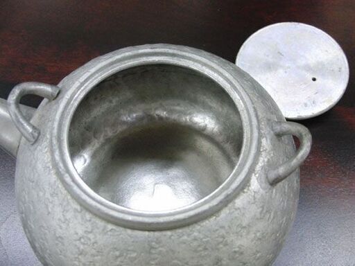 錫半 砲口 急須 本錫製 煎茶道具 約316g 茶器 刻印あり 老舗 札幌 手稲