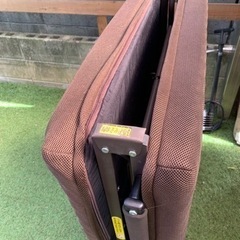 折りたたみシングルベッド14日無料。引取り限定の画像