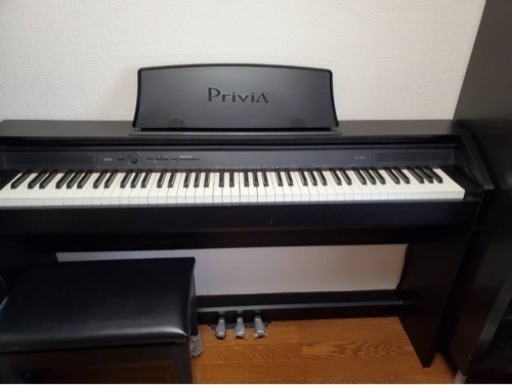 電子ピアノ　中古　椅子付き