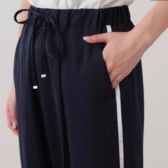 新品タグ付き　定価5,390円　CIAOPANIC TYPY(チャオパニックティピー)  サテンラインパンツ　Sの画像