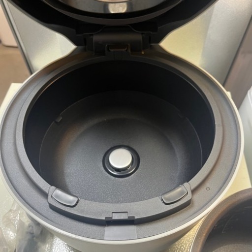 ✨?期間限定・ジモティー限定価格?✨Panasonic 炊飯器 圧力IH コンパクトサイズ SR-NB102