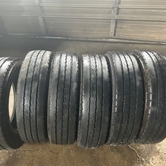 205／70R 17.5 13年 ブリジストン