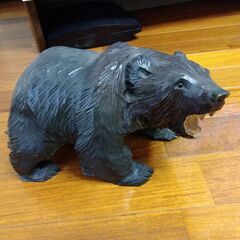 木彫りの熊（ペア）の画像