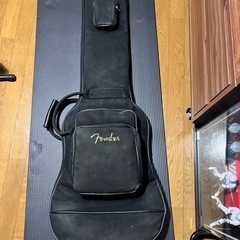 フェンダージャパン ジャズベース（専用ケース付き）の画像