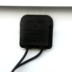 最終売り尽くしSALE!! 東芝 太陽電池モジュール TA60P255WA/E 255Wp 多結晶シリコン 太陽光パネル/ソーラーパネル 店頭引取可 札幌市/清田区の画像