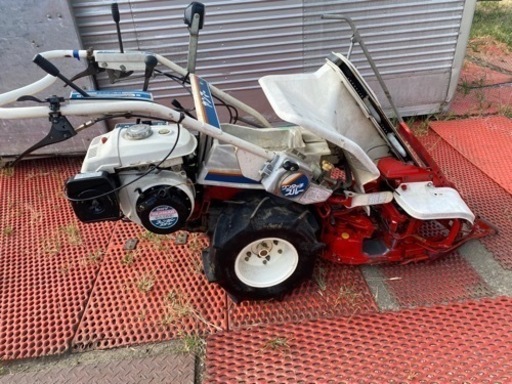 ヤンマー バインダー中古歩行型YB35動力刈取機（結束型）ワンタッチスルー1条二輪タイヤ 　埼玉県