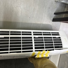 配達可　【シャープ/エアコン2.2k】【2021年製】【6畳】【6ヶ月保証】【取付可】【管理番号10808】