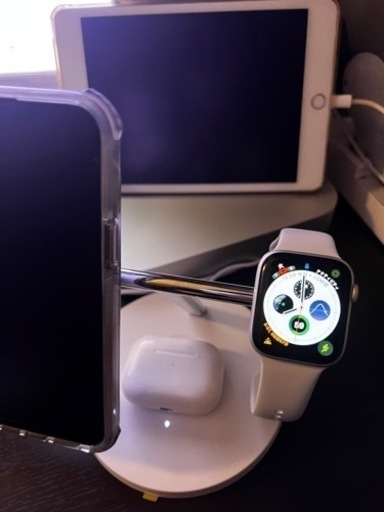 Apple Watch 4 44㎜　シルバーアルミモデル　