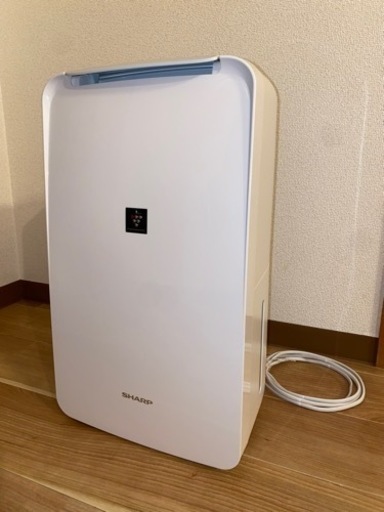 2023年モデル　シャープ 衣類乾燥除湿機 CV-R71-W