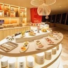 プレミアラウンジスタッフ募集中