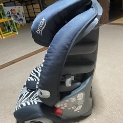 (お話中)ジュニアシート　シートベルトの画像