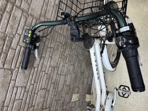 サマーSALE  東京23区配達無料　新基準 ブリヂストン ＨＹＤＥＥ-Ⅱ(ハイディ ツー) 8.7Ah リチウム 電動自転車 中古　BS 1028