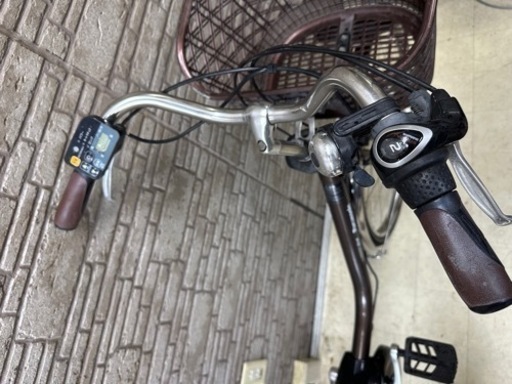 サマーSALE  東京23区配達無料　新基準 Panasonic パナソニック　ビビDX 8.9Ah 電動自転車☆中古☆パナ 513