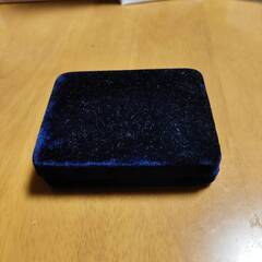 Nikonのカフスボタンの画像