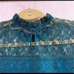新品！クリア　レースブラウスの画像