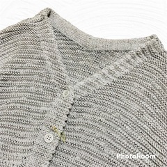 Omekashi 【フリーサイズ】 Vネック グレー 編みこみ 鍵あみ ショートの画像