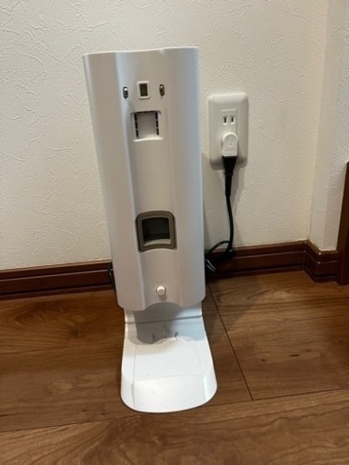 Panasonic セパレート型コードレススティック掃除機 MC-NS10K