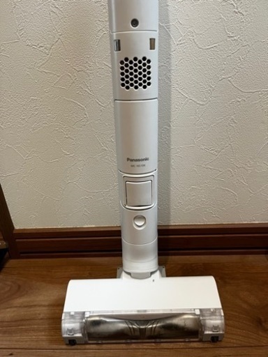 Panasonic セパレート型コードレススティック掃除機 MC-NS10K