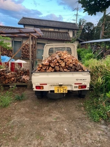 薪、軽トラック山盛り2