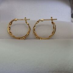 K１８ ピアス [05-019]