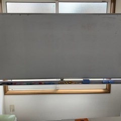 ホワイトボード　オフィスの画像