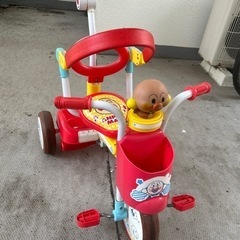 値下げしました。アンパンマン　三輪車の画像
