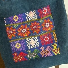 刺繍　バッグ　の画像