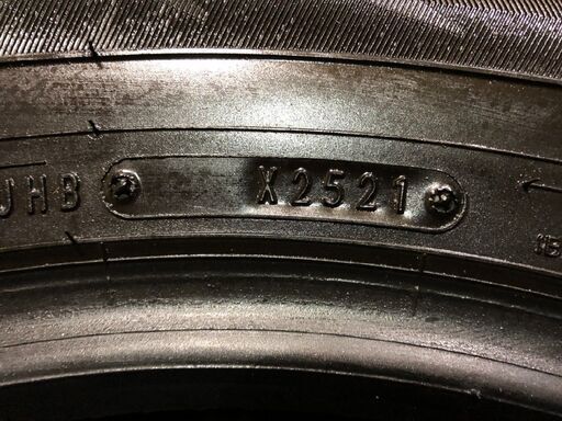 DUNLOP WINTER MAXX WM02 215/65R16 16インチ スタッドレス 4本 21年製 バリ溝 アルファード ヴ