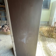 日立　冷蔵庫　R-G5200D 扉開閉にコツいります。の画像