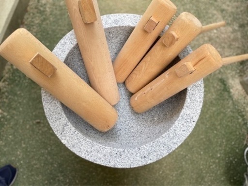 餅つき用の石臼、台座、杵大人用2本子ども用3本セット