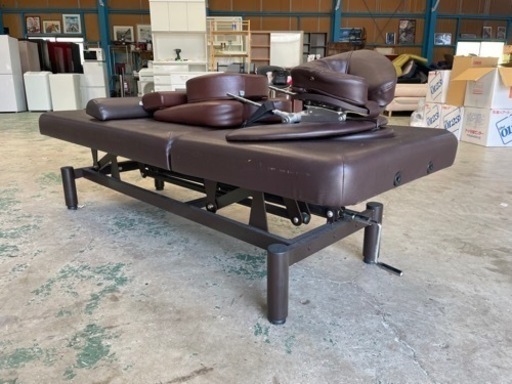 ☆エステベッド☆美中古品☆格安！近々処分します！