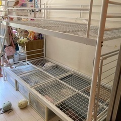 二段ベッド