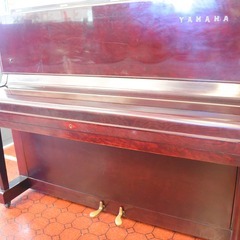 ヤマハ木目中古アップライトピアノ　U1（1961年製造）