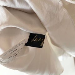 dazzRueen 純白ドレス　パッド付きの画像